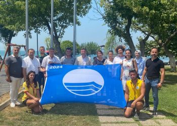 Bursa sahillerinde ‘Mavi Bayrak’ dalgalanıyor